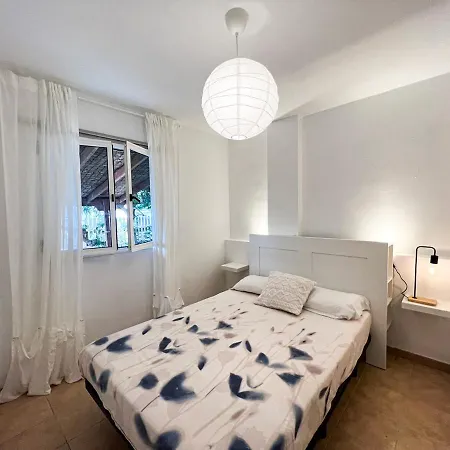 La Milagrosa Surf House & Cowork Landsted Lajares