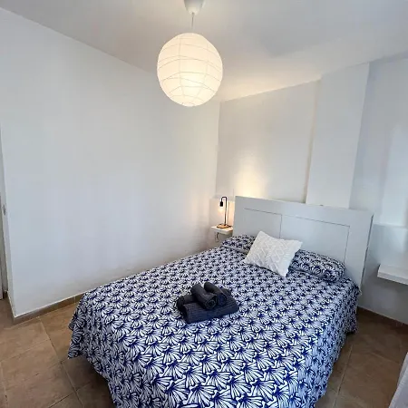 La Milagrosa Surf House & Cowork * لاجاريس