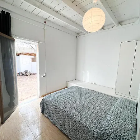 منزل ريفي La Milagrosa Surf House & Cowork
