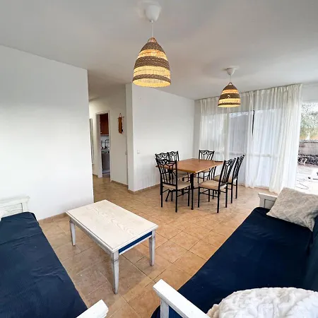 منزل ريفي La Milagrosa Surf House & Cowork لاجاريس