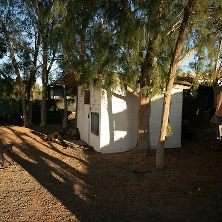 La Milagrosa Surf House & Cowork * لاجاريس