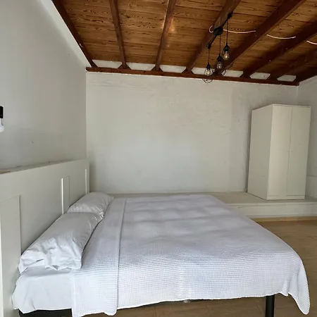 La Milagrosa Surf House & Cowork Landsted