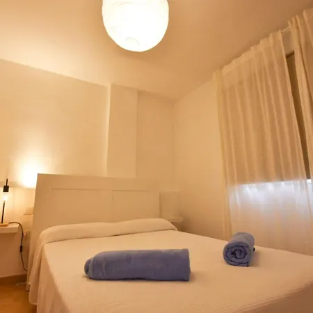 منزل ريفي La Milagrosa Surf House & Cowork *